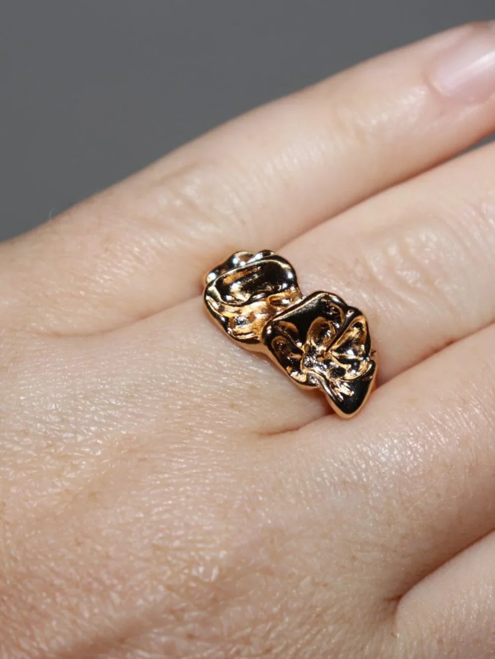 ✨ NWOT Gold Organic Sculpted Ring • Size 7 ✨